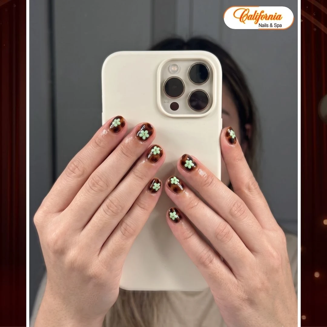 Nail Spa 18